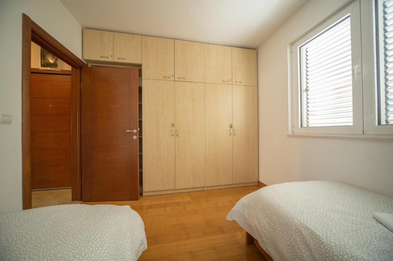Zen Apartment Przno Sveti Stefan Luaran gambar